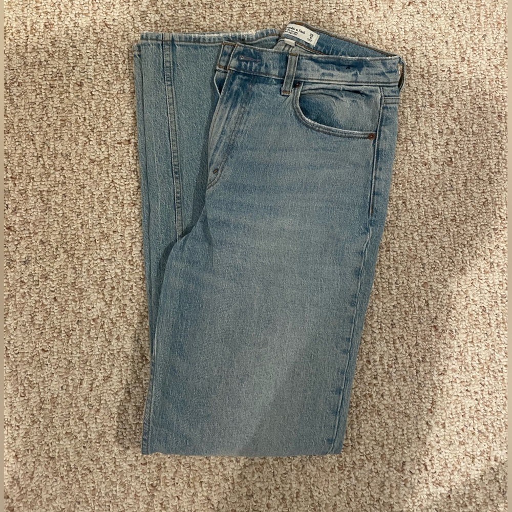 Abercrombie & Fitch Light Blue Women’s Jeans